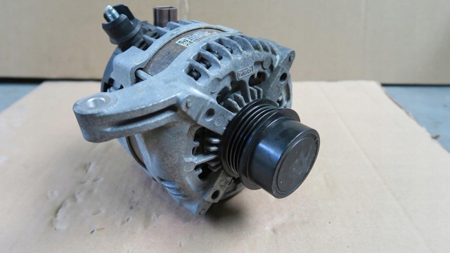 Авто генератор FR3T10300AA FORD