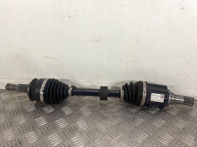Привід лівий GDD52560XA MAZDA