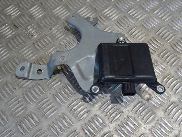 Датчик контролю мертвої зони, задній KB8C67Y30A MAZDA