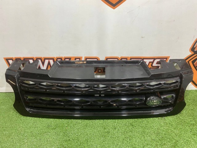Решітка LR054766 LAND ROVER