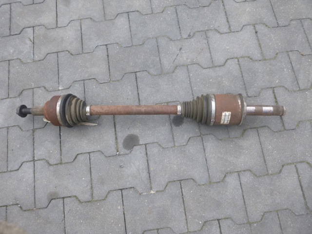 Піввісь задня, ліва P04726091AB CHRYSLER