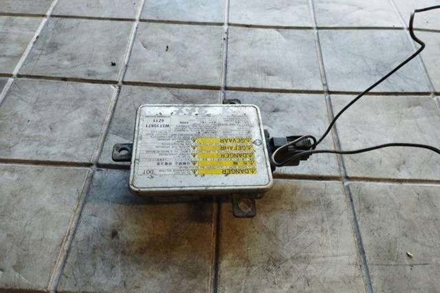 Блок розпалювання, ксенон W3T15671 MAZDA