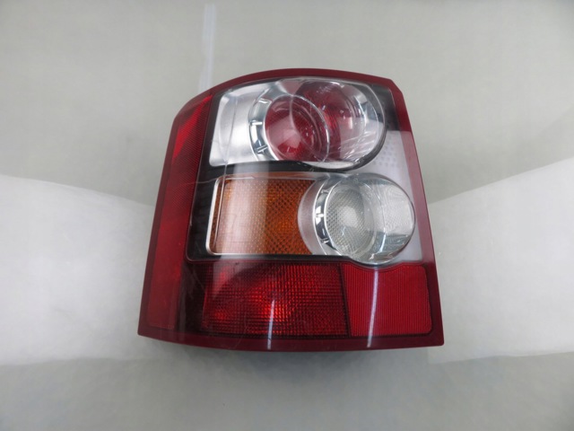 Задня ліва фара XFB000672 LAND ROVER