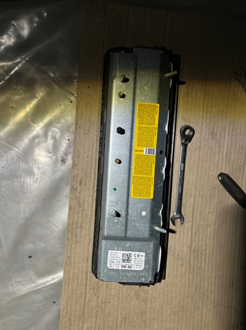 Подушка безпеки (AIRBAG) пасажирська, захисту колін 8W0880842D VAG