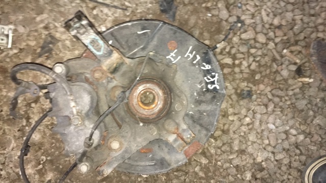 Кулак поворотний передній лівий 517152W500 HYUNDAI