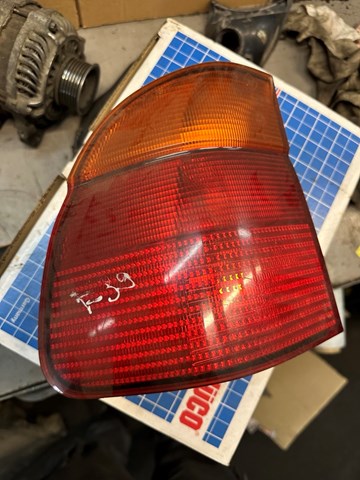 Задня ліва фара 8361671 BMW