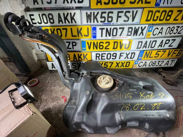 Бак паливний Volkswagen Passat 3A2, 351, 312