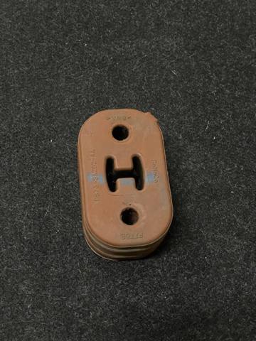 Подушка кріплення глушника DS735A262AA FORD