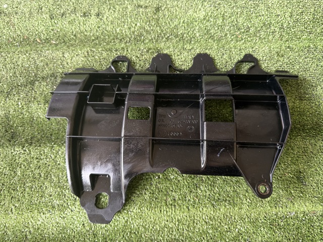 Масловідбивач піддону двигуна 03L103623 VAG