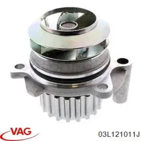 Насос системи охолодження 03L121011J VAG