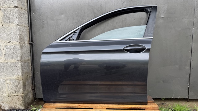Дверь передня ліва 41009628753 BMW