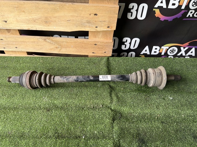Піввісь задня, права 7581028 BMW