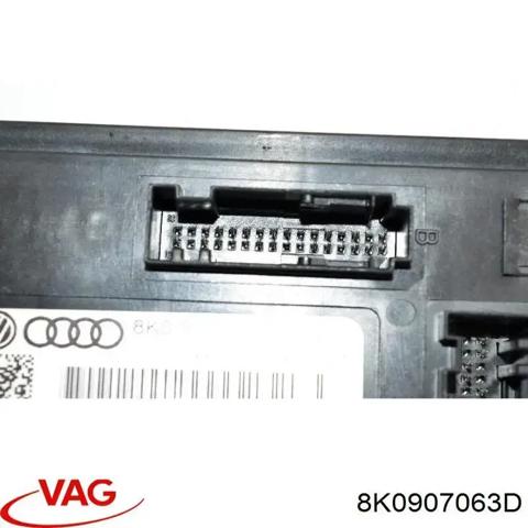 Модуль управління (ЕБУ) бортової мережі 8K0907063D VAG
