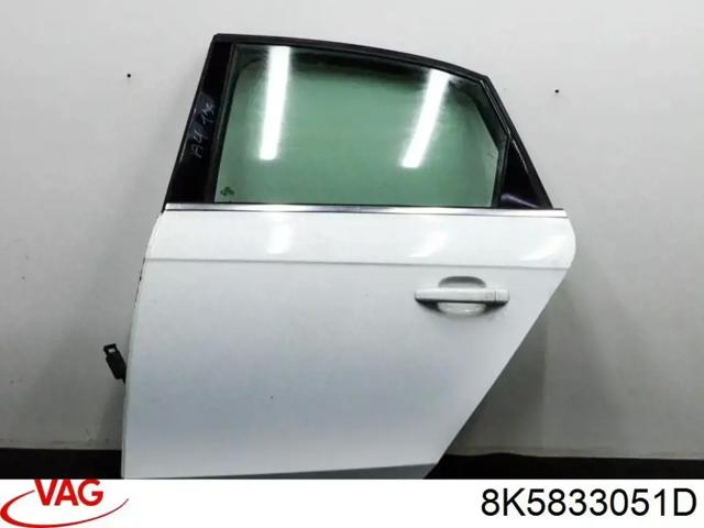 Двері задні, ліві 8K5833051D VAG
