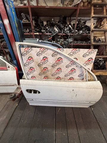 Пасажирські передні двері 0124503 OPEL