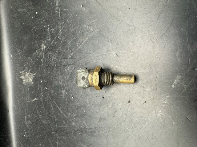 Термодатчик охолоджуючої рідини 0280130026 BOSCH