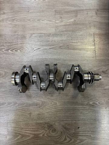 Колінчастий вал 12200WD001 NISSAN
