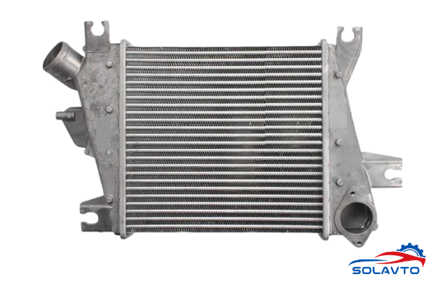 Радіатор интеркуллера 14461EQ405 NISSAN