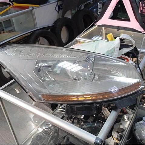 Фара комбінована, передня 16298200 PEUGEOT