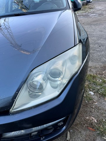 Фара ліва передня 260600038R RENAULT