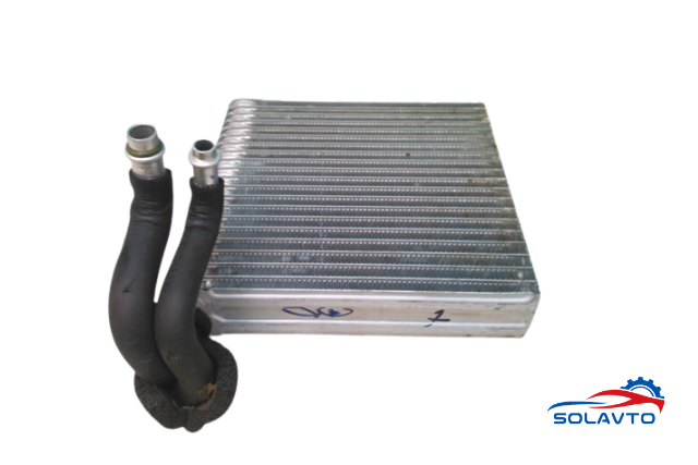 Охолоджувач повітря 27280AX10A NISSAN