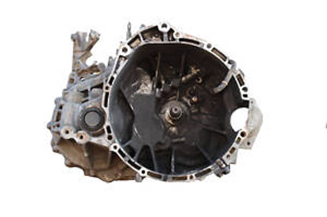 Коробка швидкостей механіка 32010AV964 NISSAN