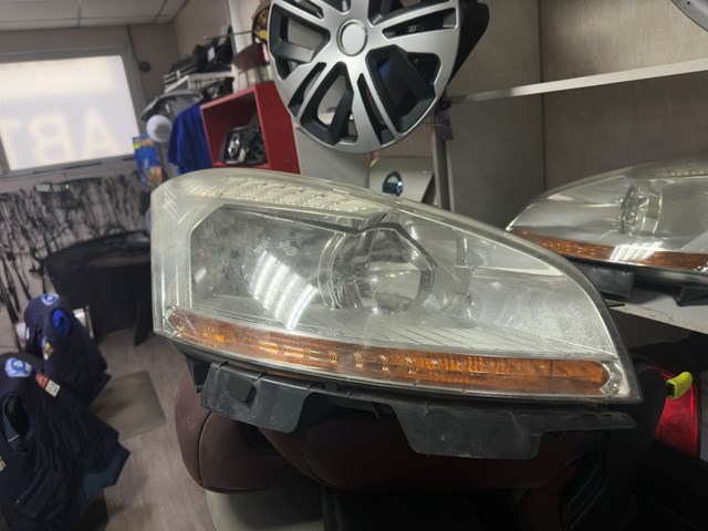 Фара основна права 6206A8 PEUGEOT