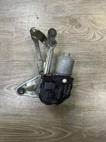 Двигун склоочисника лобового скла, лівий 6405PZ PEUGEOT
