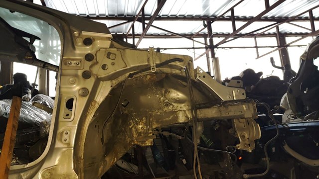 Стійка кузова передня, права 7134H3 PEUGEOT