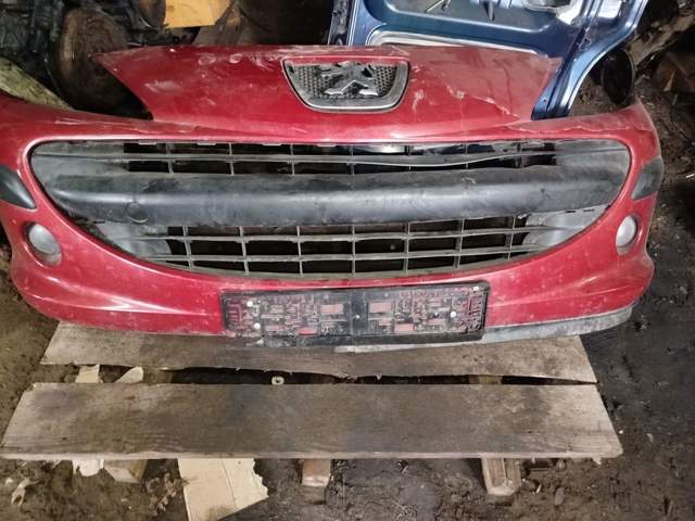 Бампер на авто 7401SN PEUGEOT