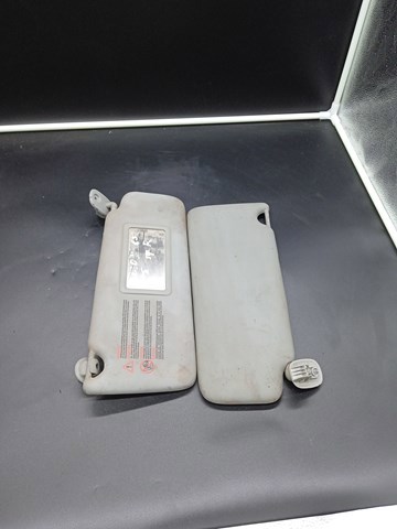 Козирок сонцезахисний 7700849118 RENAULT