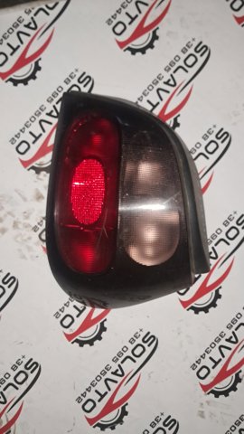 Ліхтар задній правий 7701042408 RENAULT