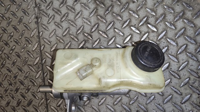 Бачок гальмівної рідини Рено Сценік 2