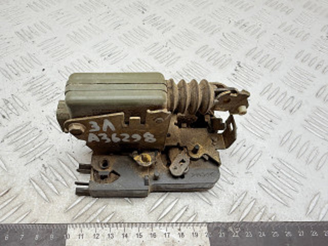 Замок задньої двері, лівої 7701469940 RENAULT