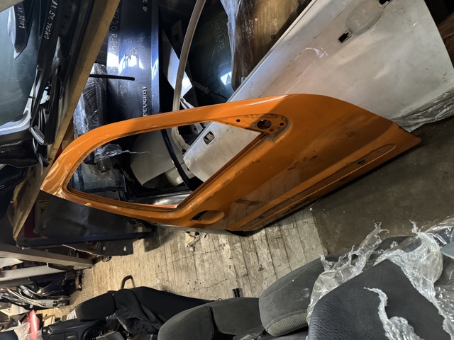 Дверка передня права 7751471746 RENAULT