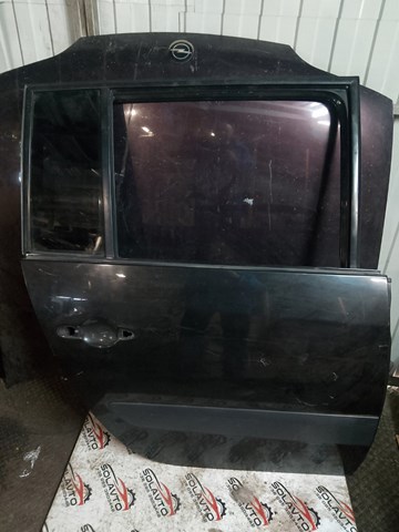 Двері задні в зборі 7751476286 RENAULT