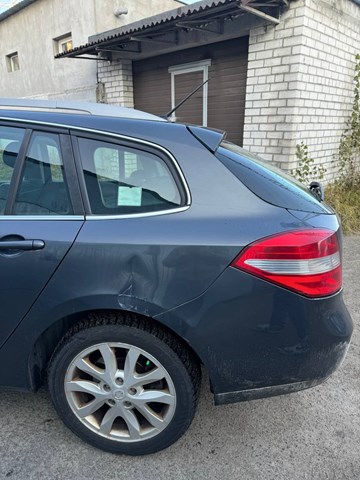 781010004R Renault (RVI)