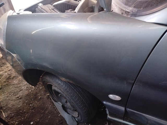 Ліве переднє крило 7840N6 PEUGEOT