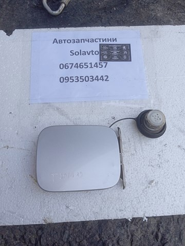 Дверцята бензобака Nissan X-Trail