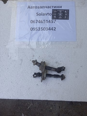 Обмежувач відкриття дверей, передній 804308H300 NISSAN