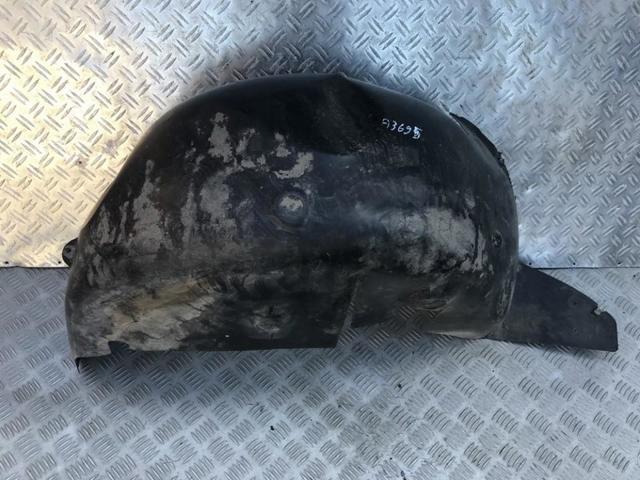 Підкрилок задній правий 8200241906 RENAULT