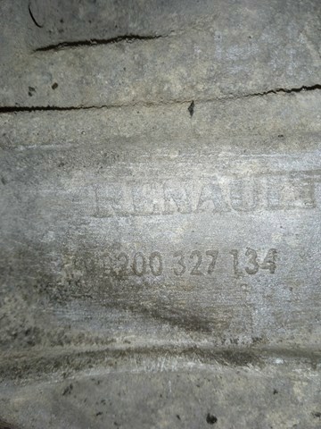 Кронштейн кріплення генератора 8200327134 RENAULT