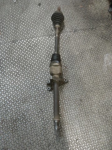 Привід правий 8200379235 RENAULT