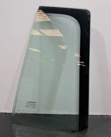 Скло-кватирка двері, задньої, лівої 8200576694 RENAULT