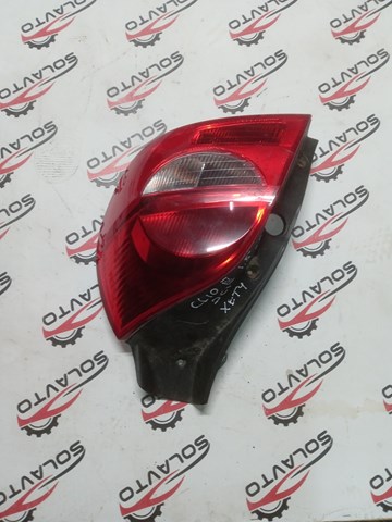 Задній правий стоп 8200886946 RENAULT
