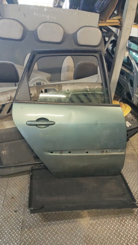 Двері задні, праві 821005158R RENAULT