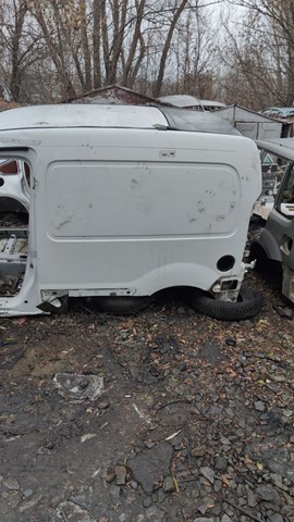 Крило заднє праве 8500T2 PEUGEOT
