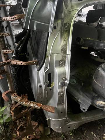 Крило заднє 8525FH PEUGEOT