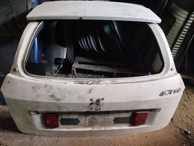 Треті двері 8701T5 PEUGEOT