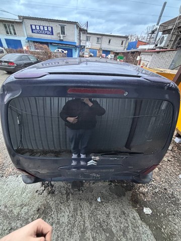 Скло третіх/п'ятих дверей 8744H7 PEUGEOT